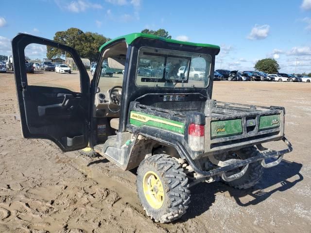 2022 John Deere XUV865R