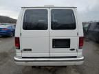 2004 Ford Econoline E350 Super Duty Wagon