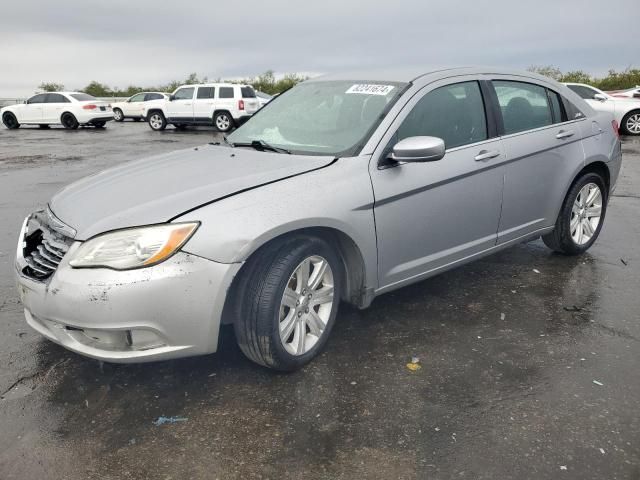 2013 Chrysler 200 LX