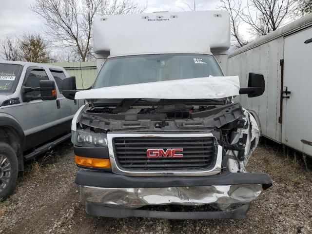 2023 GMC Savana Cutaway G4500