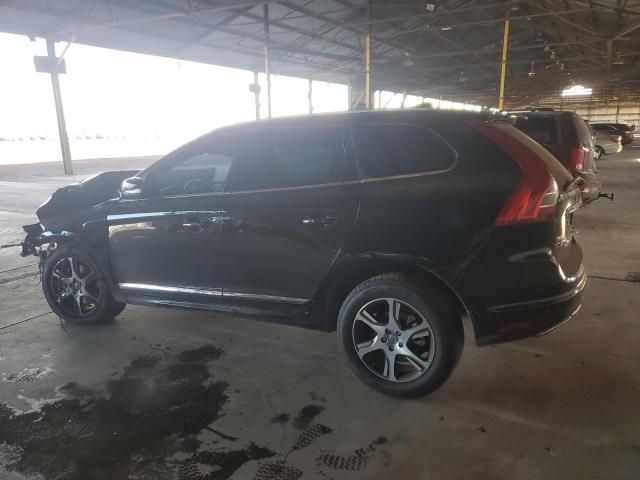 2015 Volvo XC60 T6 Platinum