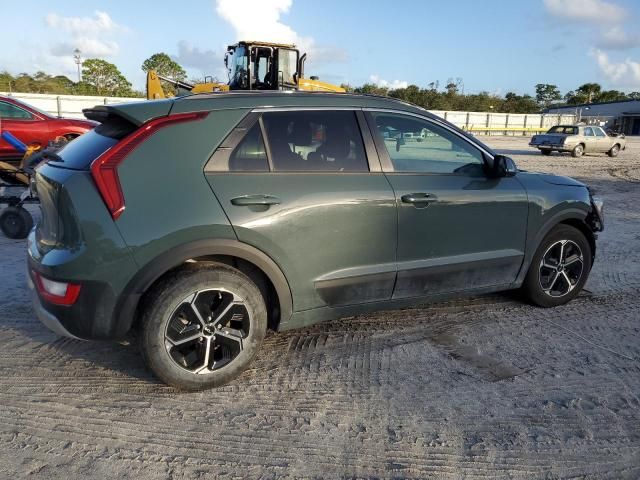 2023 KIA Niro EX