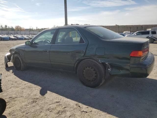 2000 Toyota Camry CE