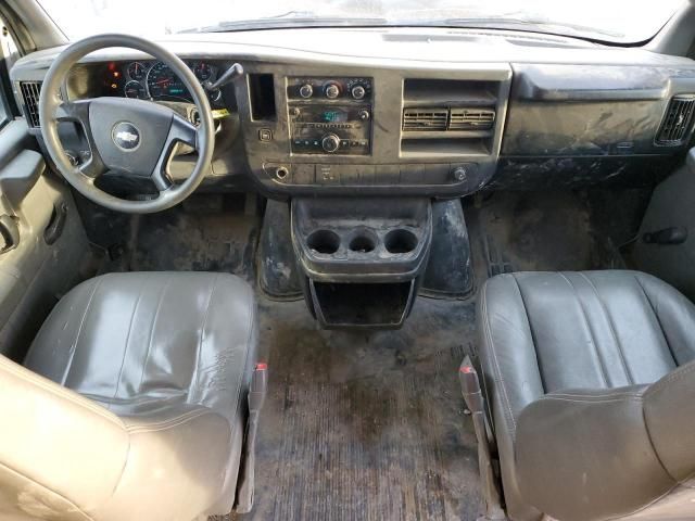 2009 Chevrolet Express G2500