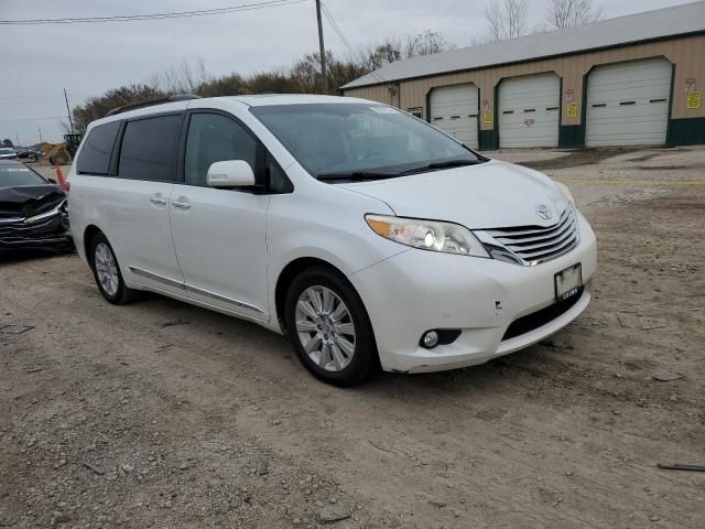 2013 Toyota Sienna XLE