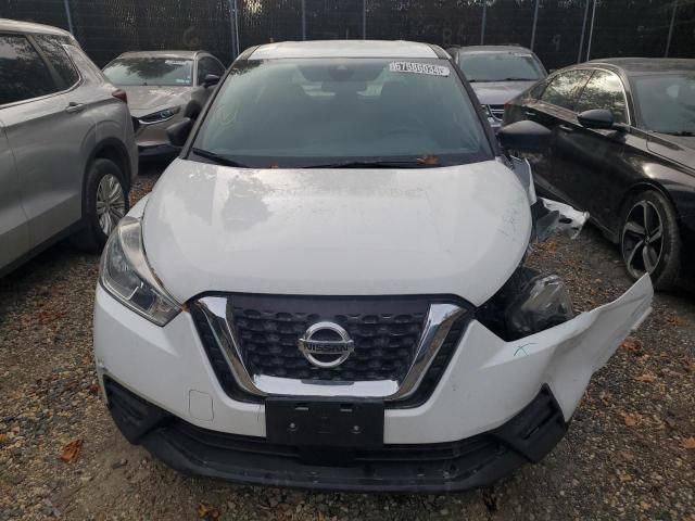 2020 Nissan Kicks S