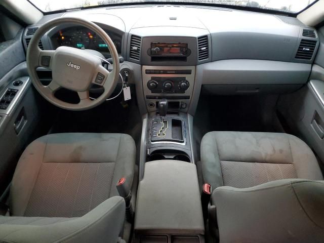 2006 Jeep Grand Cherokee Laredo