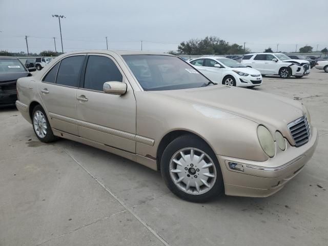 2000 Mercedes-Benz E 320