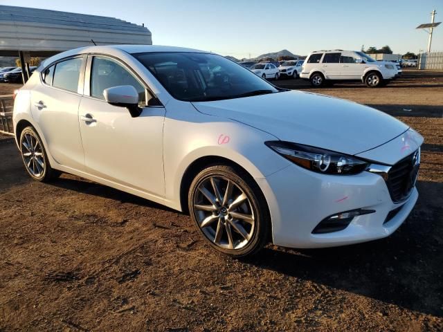 2018 Mazda 3 Touring