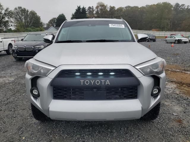 2023 Toyota 4runner SE