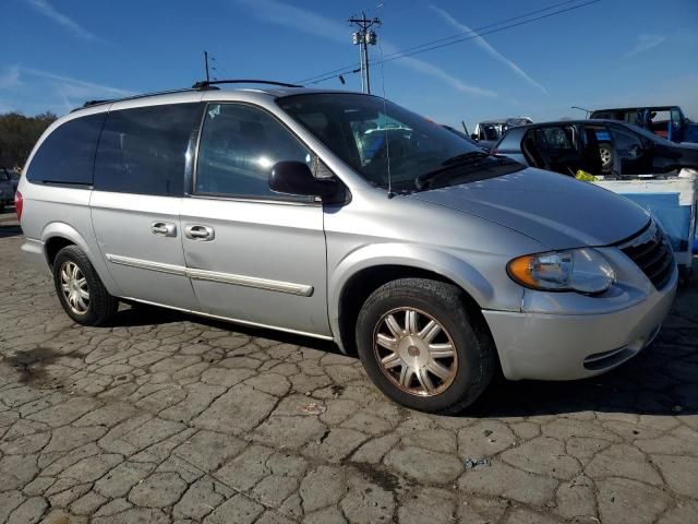 2007 Chrysler Town & Country Touring