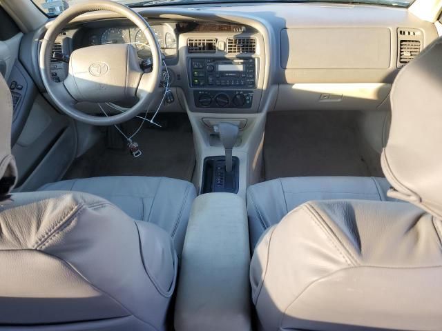 1999 Toyota Avalon XL