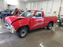 Nissan Navara Vehiculos salvage en venta: 1995 Nissan Truck E/XE