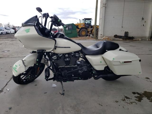 2018 Harley-Davidson Fltrxs Road Glide Special