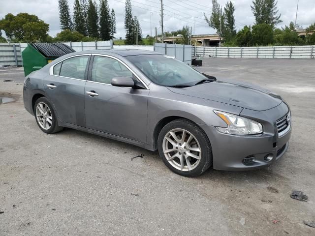 2014 Nissan Maxima S