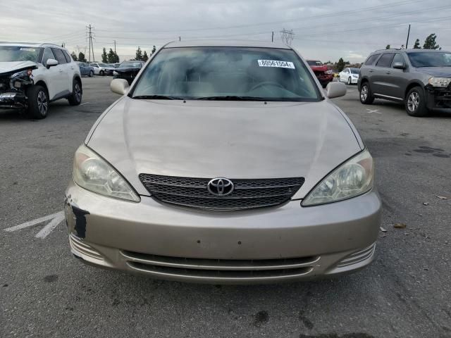 2004 Toyota Camry LE