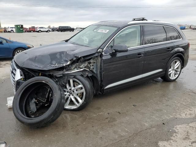 2018 Audi Q7 Prestige