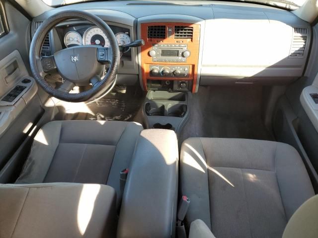 2005 Dodge Dakota Quad SLT