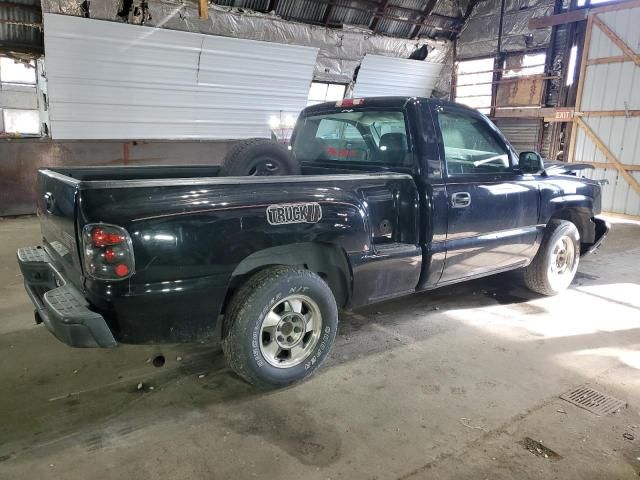 2004 Chevrolet Silverado C1500