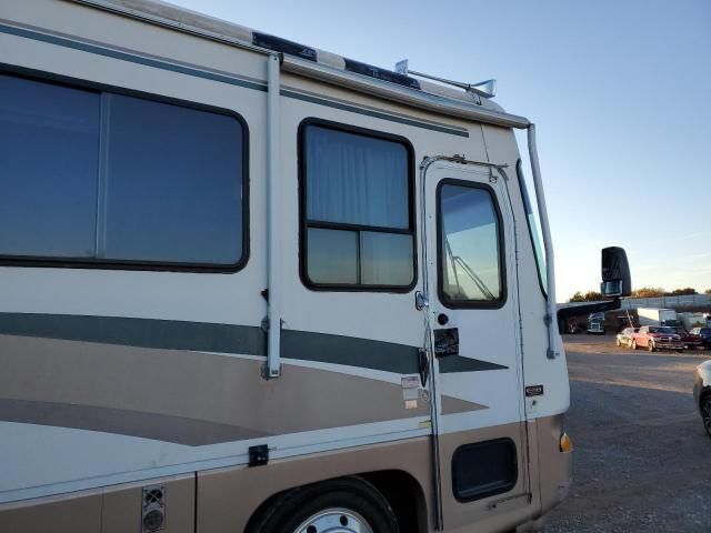 1997 Freightliner Chassis X Line Motor Home