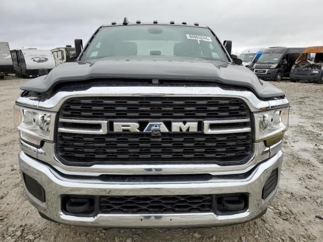 2022 Dodge RAM 3500 Tradesman