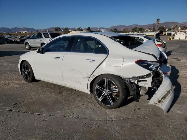 2020 Mercedes-Benz A 220