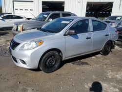 Carros salvage sin ofertas aún a la venta en subasta: 2014 Nissan Versa S