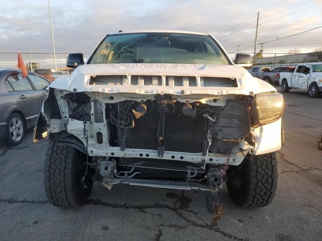 2016 Toyota Tundra Crewmax SR5