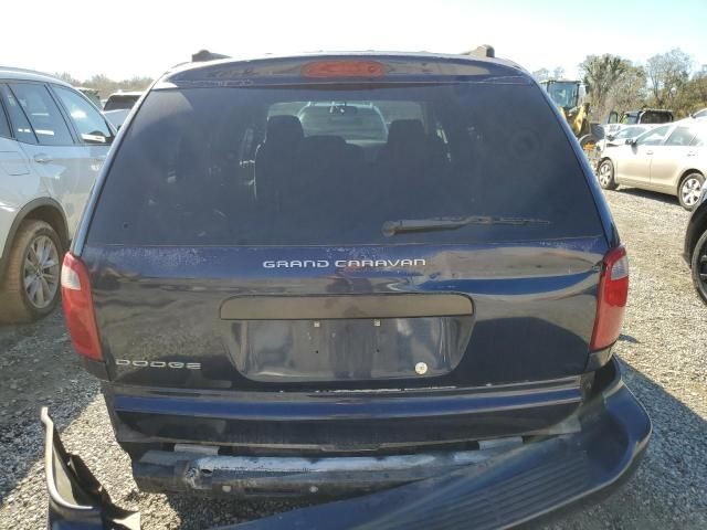 2005 Dodge Grand Caravan SE