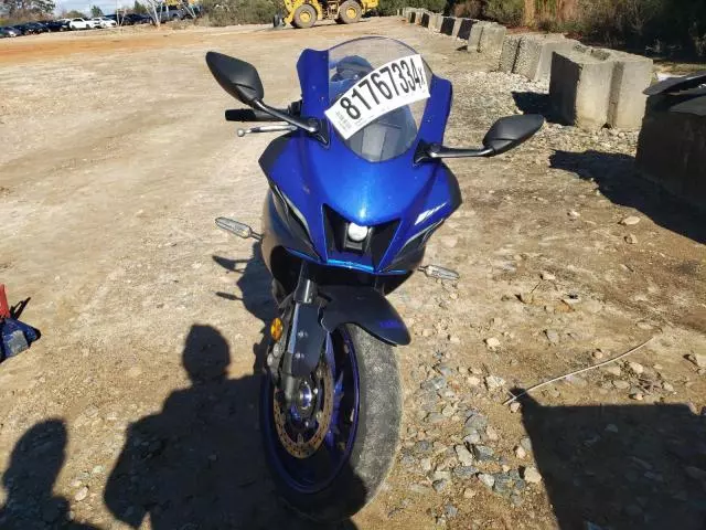 2022 Yamaha YZFR7