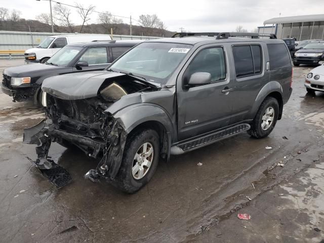 2006 Nissan Pathfinder LE