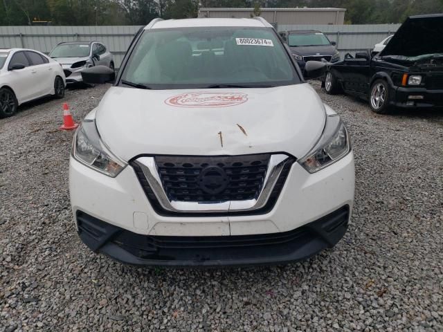 2019 Nissan Kicks S