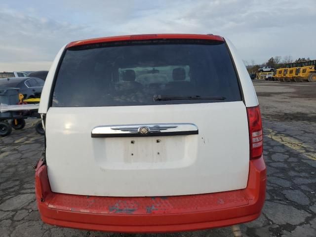 2008 Chrysler Town & Country LX