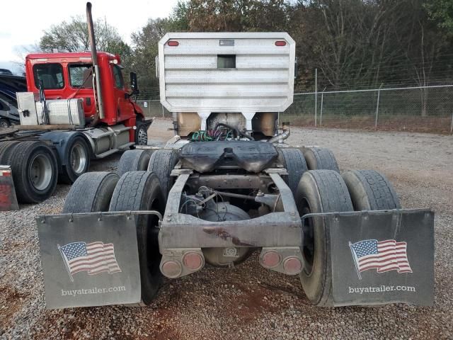 2001 Peterbilt 379