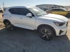 2025 Volvo XC40 Core