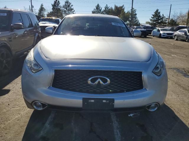 2017 Infiniti QX70