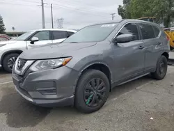 Nissan Rogue Vehiculos salvage en venta: 2017 Nissan Rogue SV