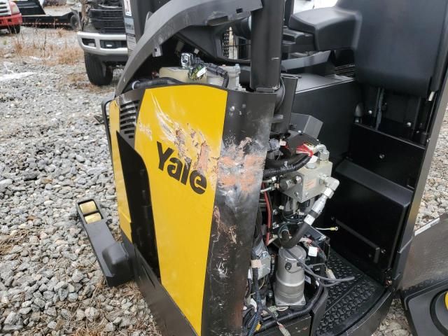 2024 Yale Palletjack