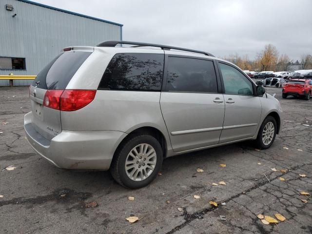 2007 Toyota Sienna LE