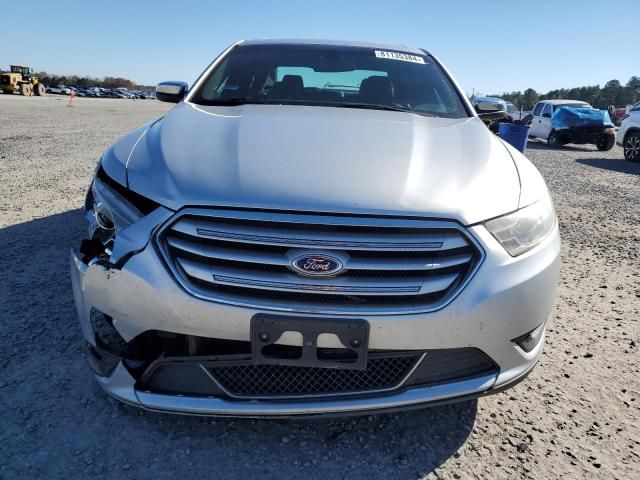 2015 Ford Taurus Limited