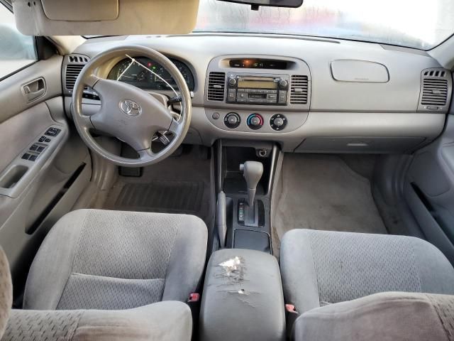 2002 Toyota Camry LE