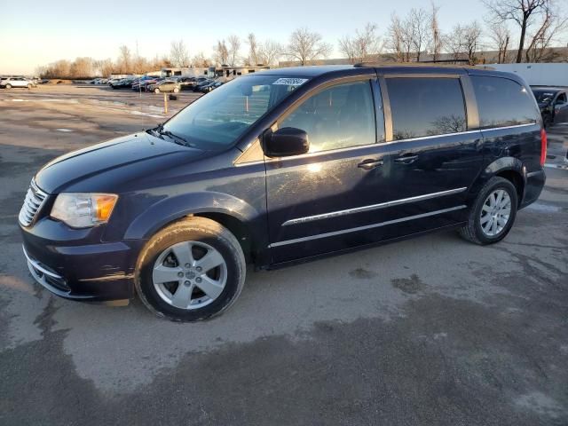 2014 Chrysler Town & Country Touring