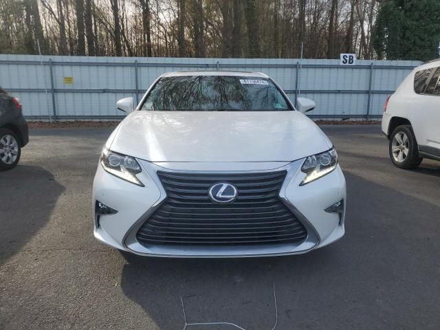 2016 Lexus ES 300H