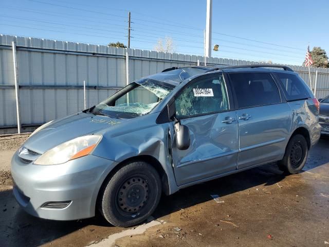 2009 Toyota Sienna CE