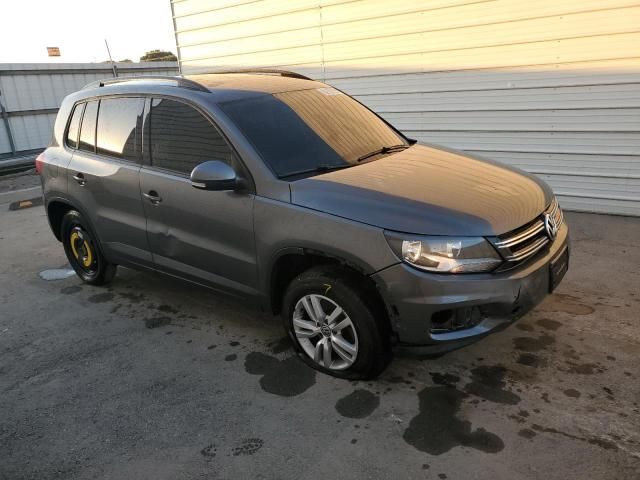 2016 Volkswagen Tiguan S