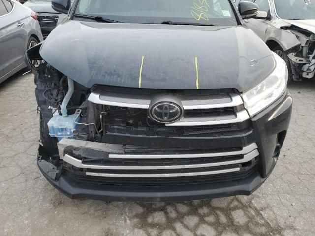 2018 Toyota Highlander LE