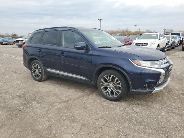 2016 Mitsubishi Outlander SE