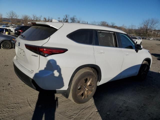 2023 Toyota Highlander Hybrid Bronze Edition