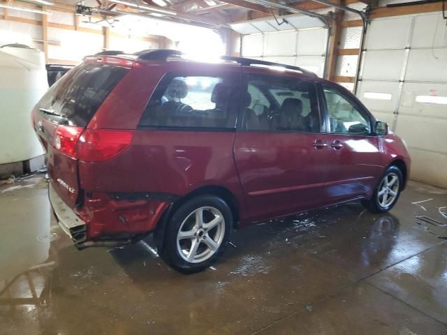 2006 Toyota Sienna XLE