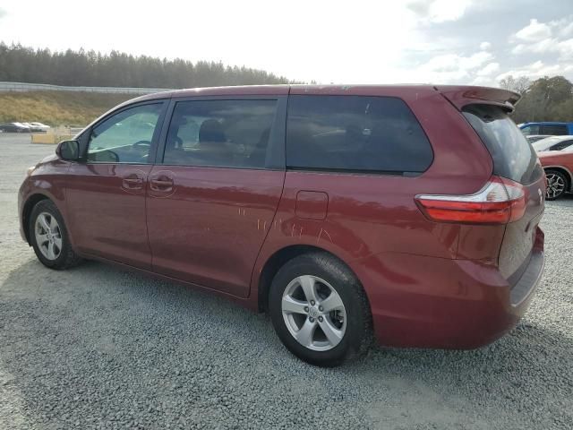 2015 Toyota Sienna LE